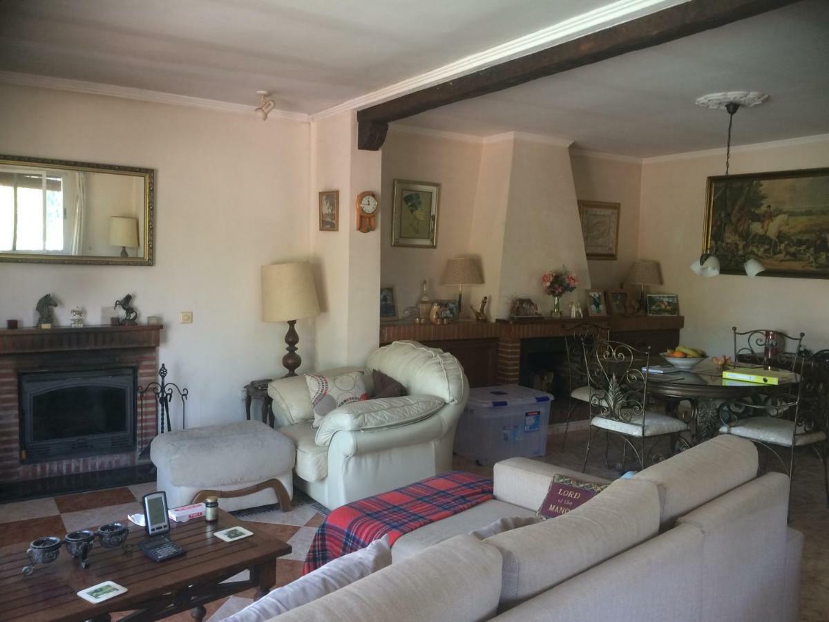 Villa De La Rosa Málaga Eksteriør bilde